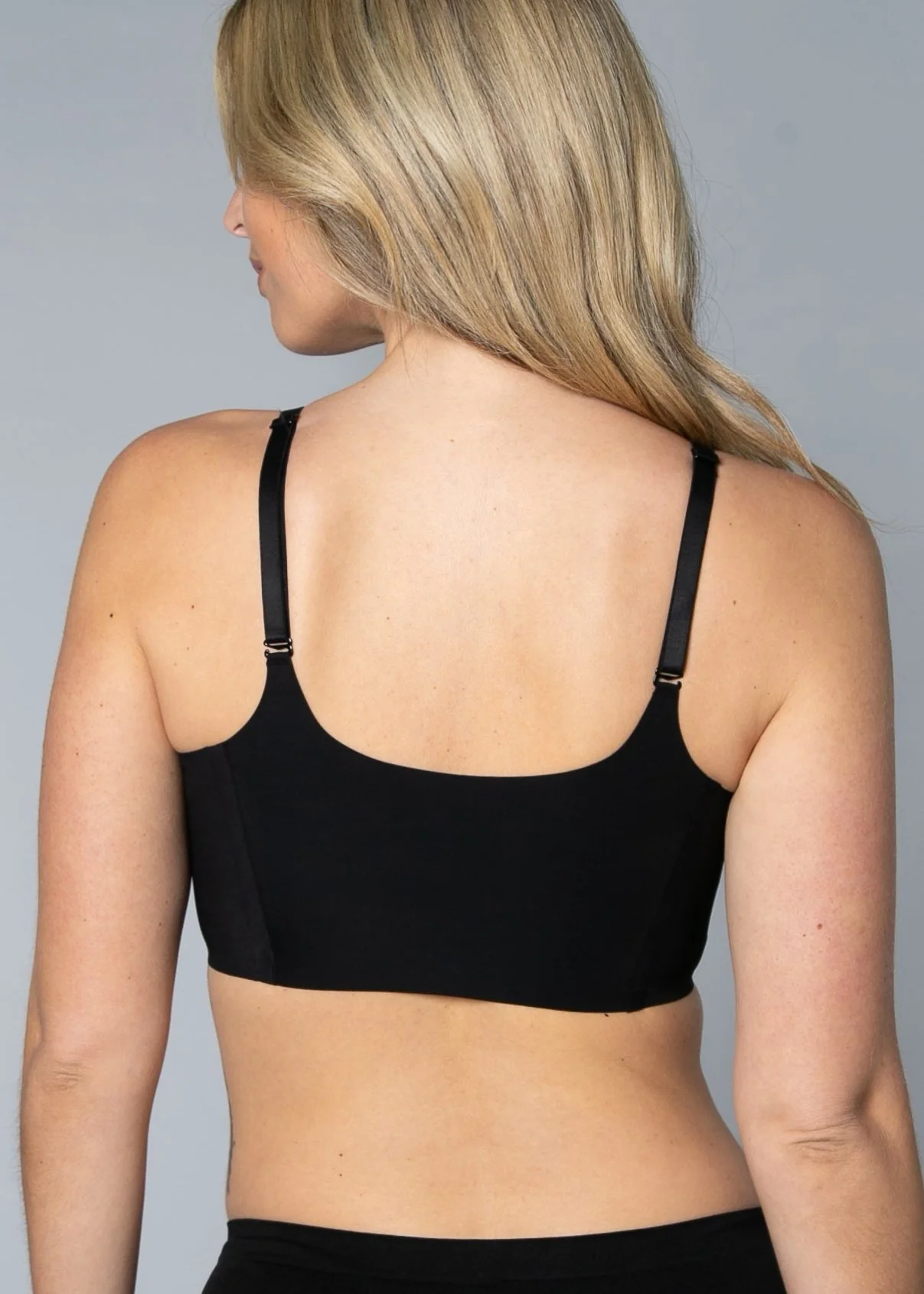 Adjustable Strap Wireless Body Bra - Image 4