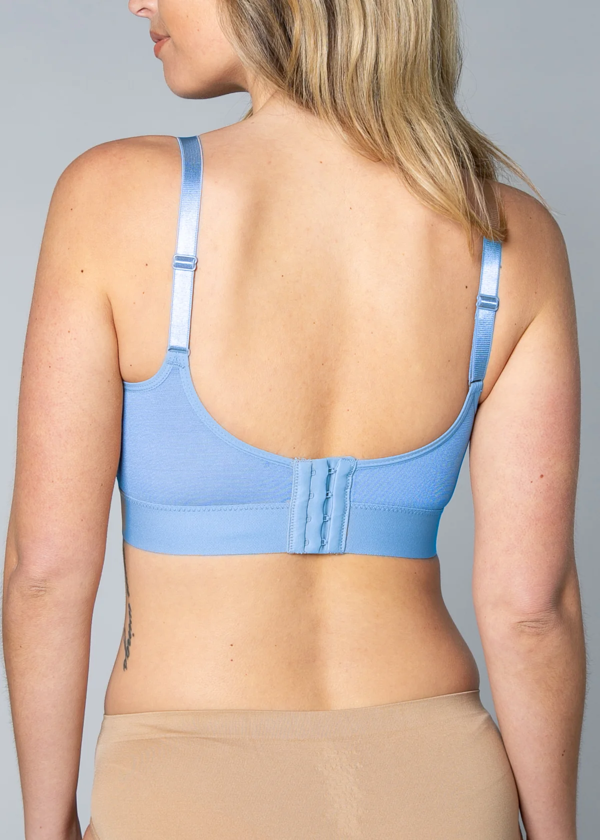 Lace Molded Cup Bra with Back Closure - Image 13
